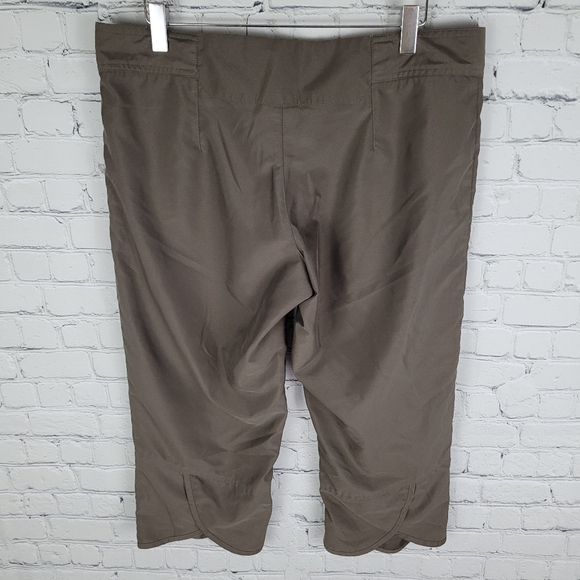 NIKE | ACG cropped capri pants - Picture 3 of 10